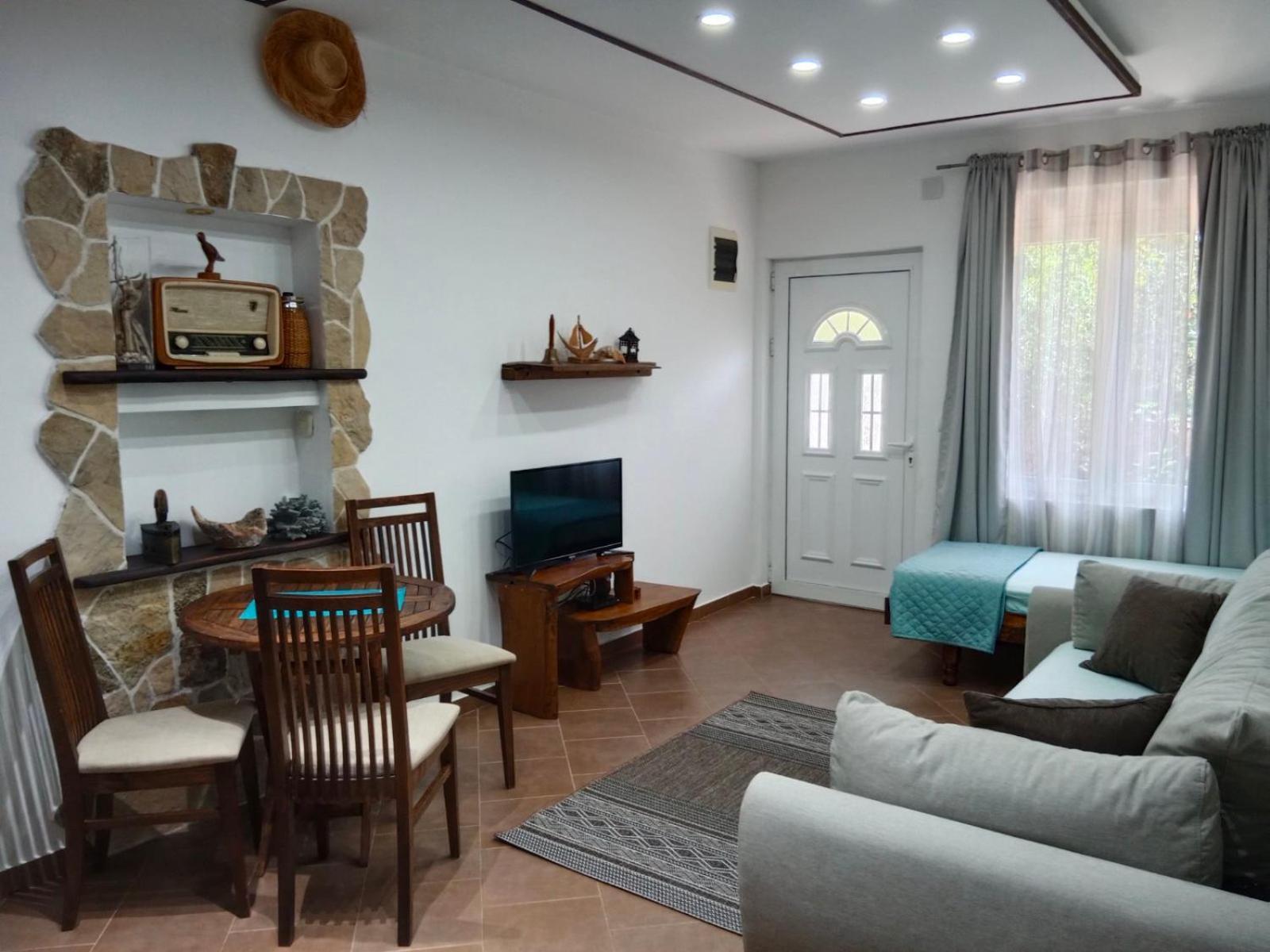 Mirta Apartments Family Farm Будва Экстерьер фото